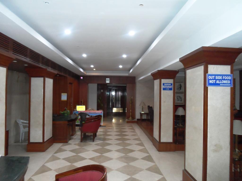 Hotel Bhimas Paradise Tirupati Ngoại thất bức ảnh